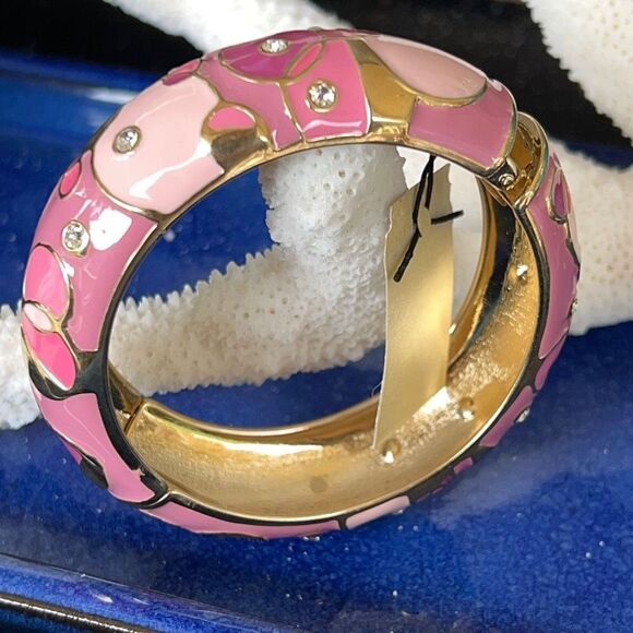 Barbicore Pink Enamel Geometric Pattern Accented with Clear Crystals in Gold Hin - Picture 1 of 10